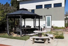 Tiny House Living by the Pool! - Image 4