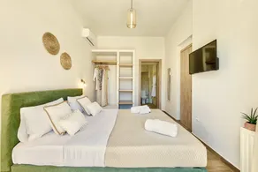 Rymlig villa med 5 sovrum och privat pool nära Alykes - Image 5