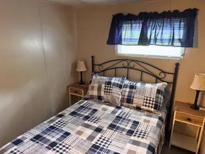 Messalonskee Lake Camp Escape; Family‑Friendly, Shared Waterfront, Sleeps 8 - Image 5