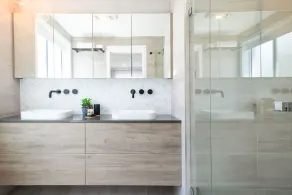 Beach Retreat Merewether - Image 2