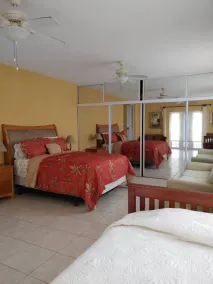 Romantic Beachfront Paradise Villa with Incredible Ocean Views & Outdoor Event Space - Image 4