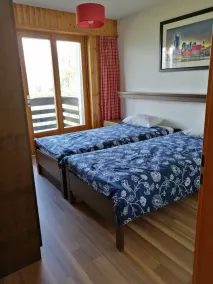 Stor solig lägenhet, fantastisk utsikt, pool, stort kök, 412 km från sluttningarna .... - Image 5