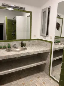 Renoverat traditionellt hus, komfort, söderläge terrasser, utsikt, sol, lugn - Image 2