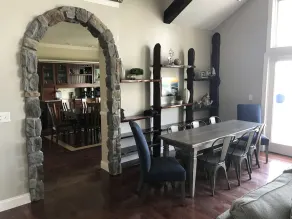 Riesiges überdachtes Dock, überdachte Decks, Feuerstelle, kostenloses WiFI und Whirlpool 2 voll ausgestattete Küchen - Image 4