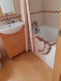 Apartamento en el centro de Carballo - Image 2