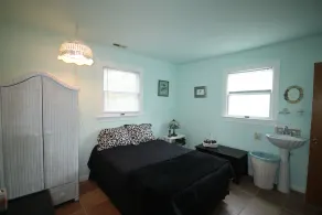 Only 2 short blocks to the beach! Fabulous 4 bedroom, 2.5 bath Cape May Point Cottage with living space on one level. - Image 3