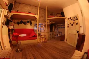 House at 800 meters of altitude with more than 15 beds and table places for 30 - Image 4