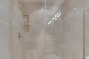 Furnished 2 Bedroom Apartment near National Museum apts - Image 4