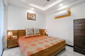 Lila's Abode Homestay,centrally located,free wi-fi - 02 Rooms - Image 5