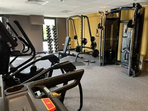 Superb York city centre new built flat and gym - Image 3