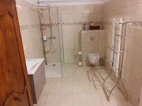 renovated apartment in bourgeois house - Image 3