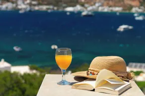 Villa cicladica con una magnifica vista sulla baia di Vathy nell'isola di Sifnos !! - Image 2