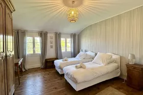Anna & Jules' little house - Image 5