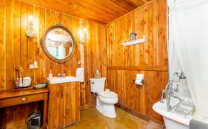 Cozy Bourbon Country Cabin with HOT TUB and Fire Pit on Brashears Creek - Image 4