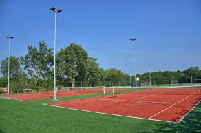 Villa for 8 persons, pool, tennis court, outdoor fitness - Image 3