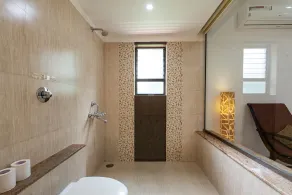 Magnificent Private Swimming Pool 5BHk Villa on Holiday Street in Calangute, Goa - Image 4