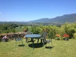 Fremragende hus med vinstokke og udsigt over Grand Colombier - Image 5