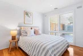 Capturing all the laidback coastal cool of blissful Blairgowrie Sleeps 7 - Image 5