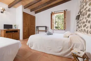 Mountains cottage near the sea for sightseeing and enjoying nature 20% off March - Image 3
