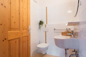 Loge familiale au cœur du village - Image 4