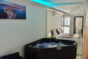 Alight Sauna & SPA Penthouse - Image 5