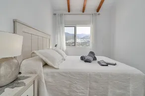 Ferienhaus 'Entre Montañas' mit Bergblick, WLAN und Klimaanlage - Image 5