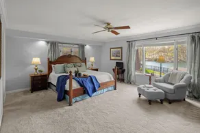 Amazing Waterfront Family Home+Game Room+2 Kitchens+Firepit+Kayaks+Boat Dock - Image 5