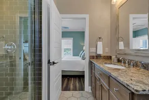 5-bedroom Vacation Home Just a Short Walk to Ocean, Elevator, Heated Pool - Image 5