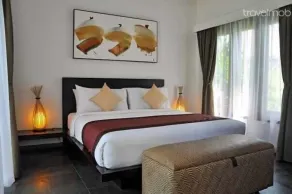 Seminyak 2 Bedroom villa, 100m to Beach - Image 5