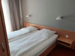 Comfort apartment with fully equipped kitchen - Image 3