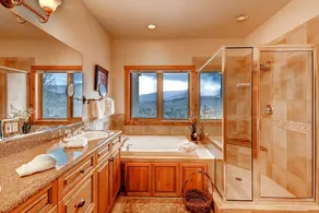 Rummelig Condo + Balkon | Adgang Pool & Hot Tubs! 8 sovepladser! - Image 4