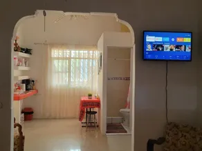 Beautiful cozzy studio located four blocks to the beach, pets and kids   allow.. - Image 2