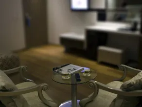 Edis Premier Hotel - Image 5