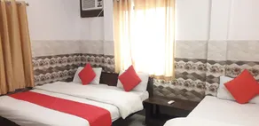 NEELKANTH GUEST HOUSE - Image 3