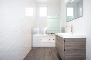 Daumesnil Grand - Two Bedroom Apartment, Sleeps 6 - Image 2