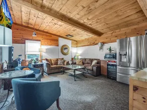 Charming Rustic Timberline Lodge - Downtown Ellicottville - Suite 103 - Image 4