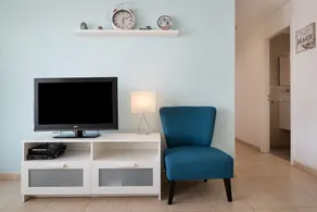 Apt 2 Las Palmeras iii Lanzarote - Image 2