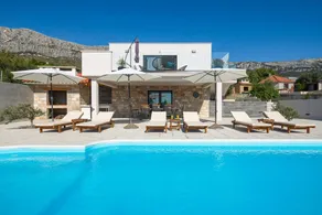 Villa Petra Divine with Heated Pool - Image 3