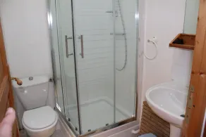 Wunderschön restauriertes Bauernhaus mit Pool in verkehrsgünstiger Lage - Image 3