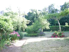 COUNTRY HOME TO RECHARGE YOUR BATTERIES - Image 5