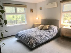 Gorgeous Home on 10 Acres w/ Brook - SLEEPS 2-4 - Image 5