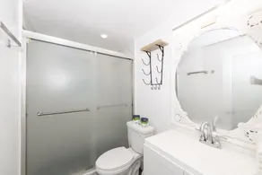 Sofi Beach Apartments - Image 4