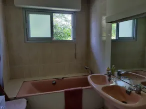 Large and beautiful vacation home (5 bedrooms and large living room of 40 m2) - Image 3