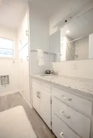 VRBO’s Best Deal on the Lake! - Image 3