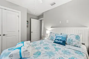 Family Friendly! 3BD, 2BA Home! Close to Beach! Hot Tub! - Image 5