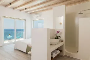 Blue Infinity Villa Mykonos - Image 4
