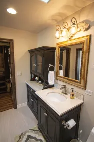Newly built upper level casita with heated pool, Jacuzzi and state park views! - Image 4