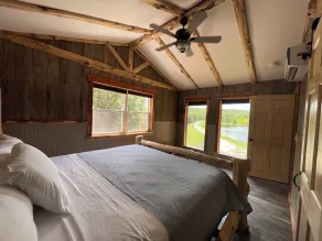 \"Eagle's Nest\" Tree House #5 w/ 2-person hot tub - Image 5