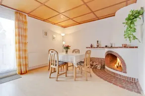 Maison de vacances directement dans la station balnéaire de la mer Baltique à Zingst - Maison de vacances avec cheminée et terrasse 5 Pers. - Image 5