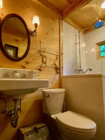 Newly Renovated Cabin in the Country - Image 4